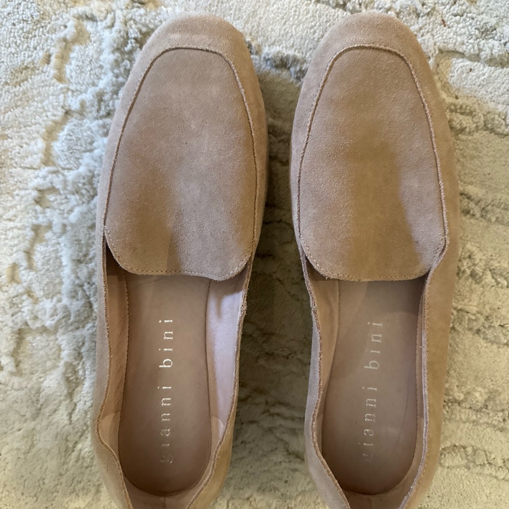 Gianni Bini Women's Beige Suede Loafers